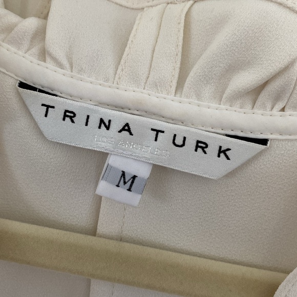 Trina Turk Ruffle Collar Sleeveless Blouse. Size Medium - Picture 3 of 6